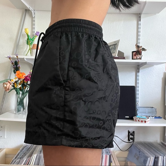 OUTDOOR VOICES GEOSHINE 2.5 SHORT - Picture 4 of 6